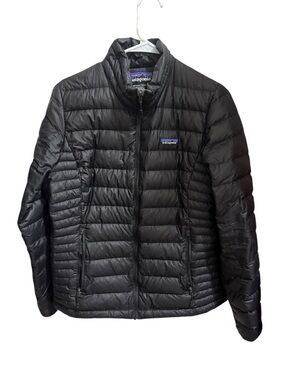 Patagonia Women’s Down Sweater Jacket Black Puffer Jacket Lightweight Medium
